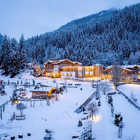 Habachklause Familien Bauernhof Hotel Bramberg am Wildkogel